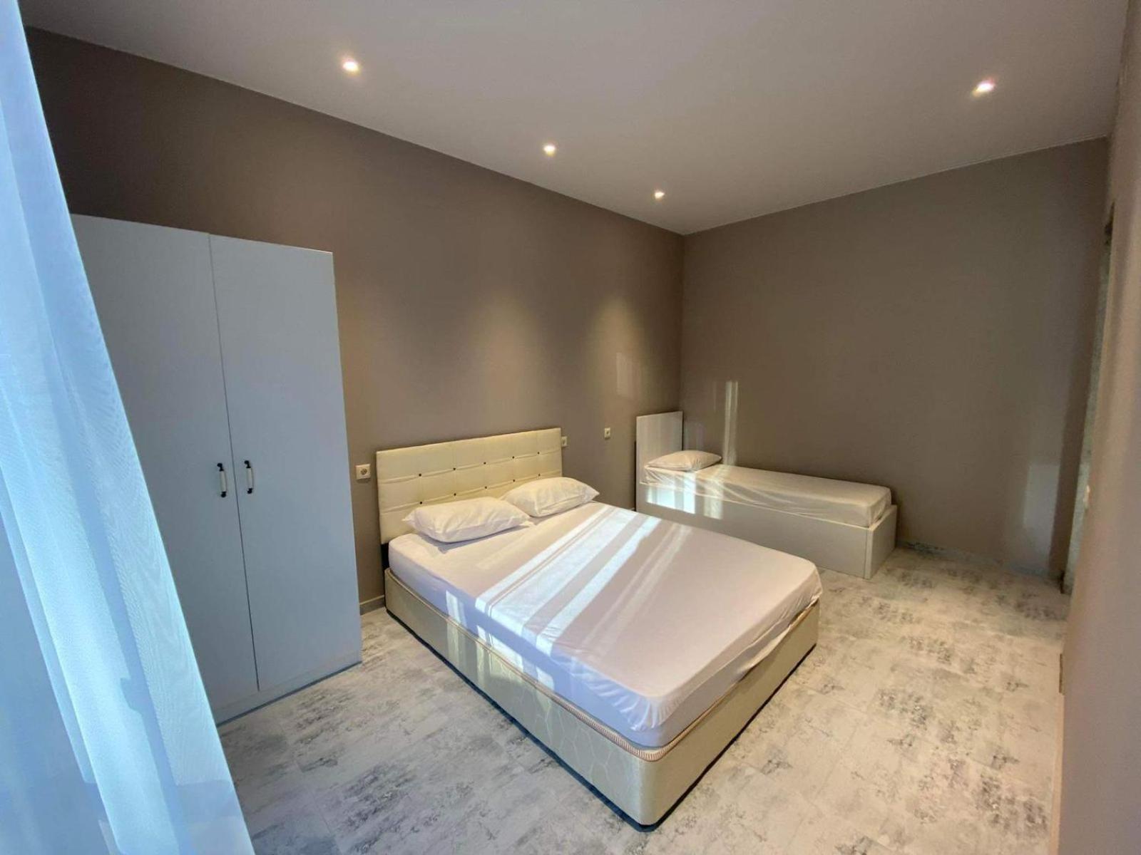 Nira Hotel Gonio Kültér fotó